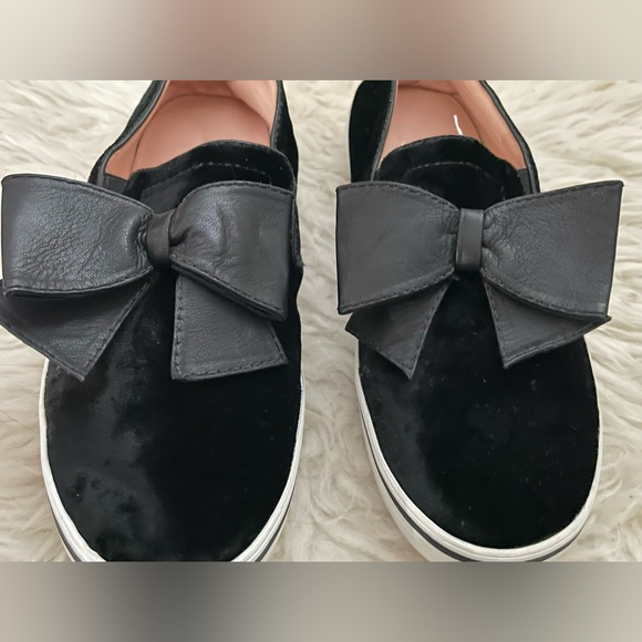 Kate Spade Delise Slip On Sneakers Velvet Leather Bow 7 - Picture 3 of 8